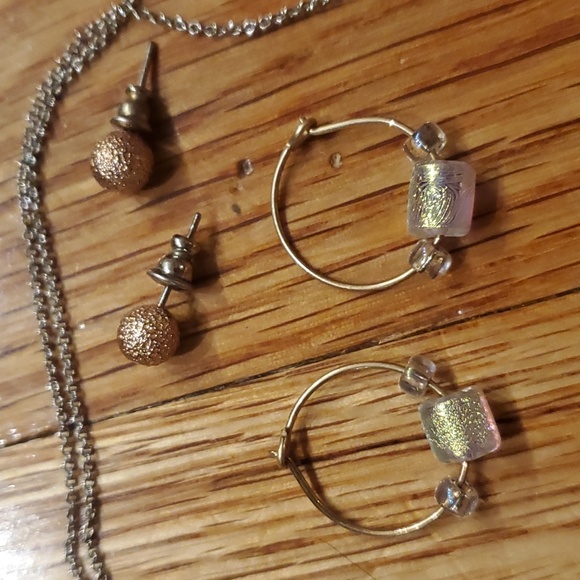 Jewelry bundle - Picture 4 of 5